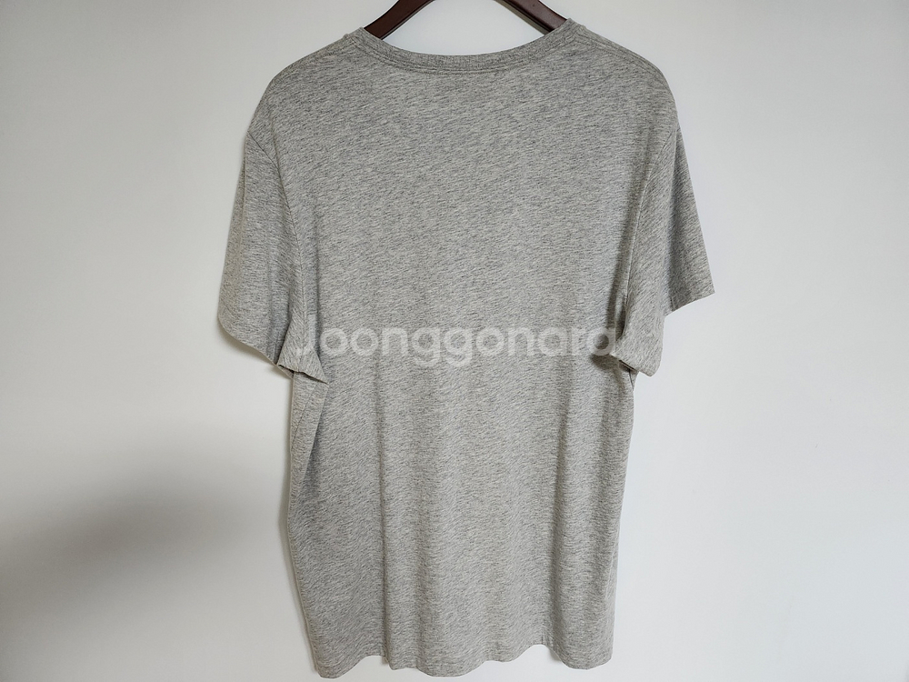 XL 버버리 그레이 기사 자수 반팔티 8003830--1