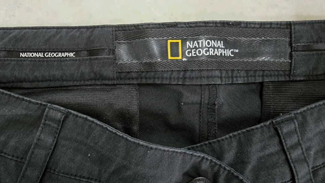 내셔널지오그래픽 남성 니제르 절개 테이퍼드 팬츠 N1--3