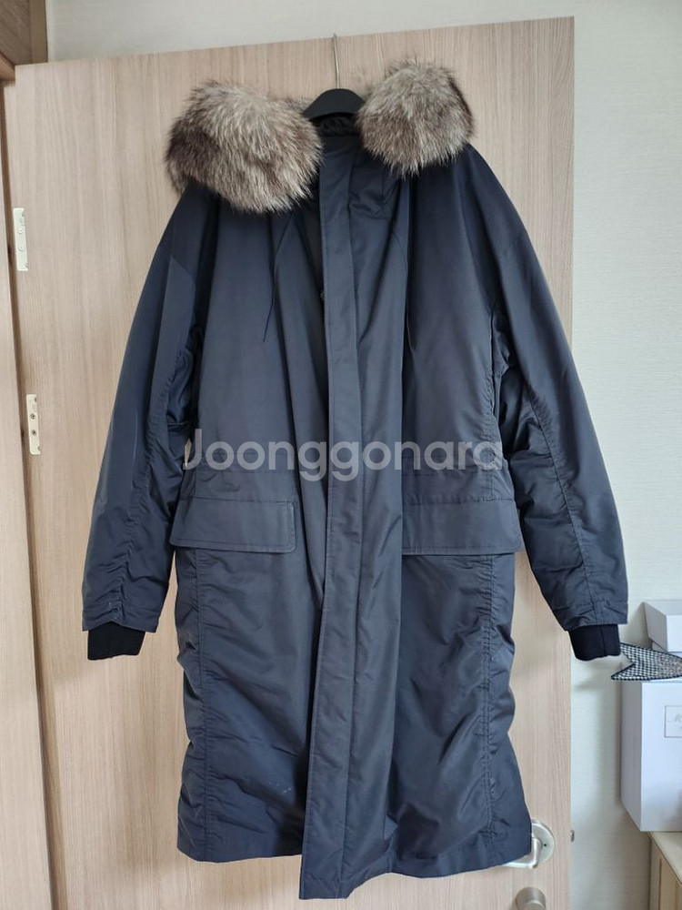 타임 옴므 경량 롱패딩--0