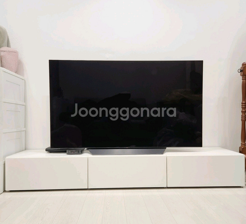 1800 TV장 팝니다.--0