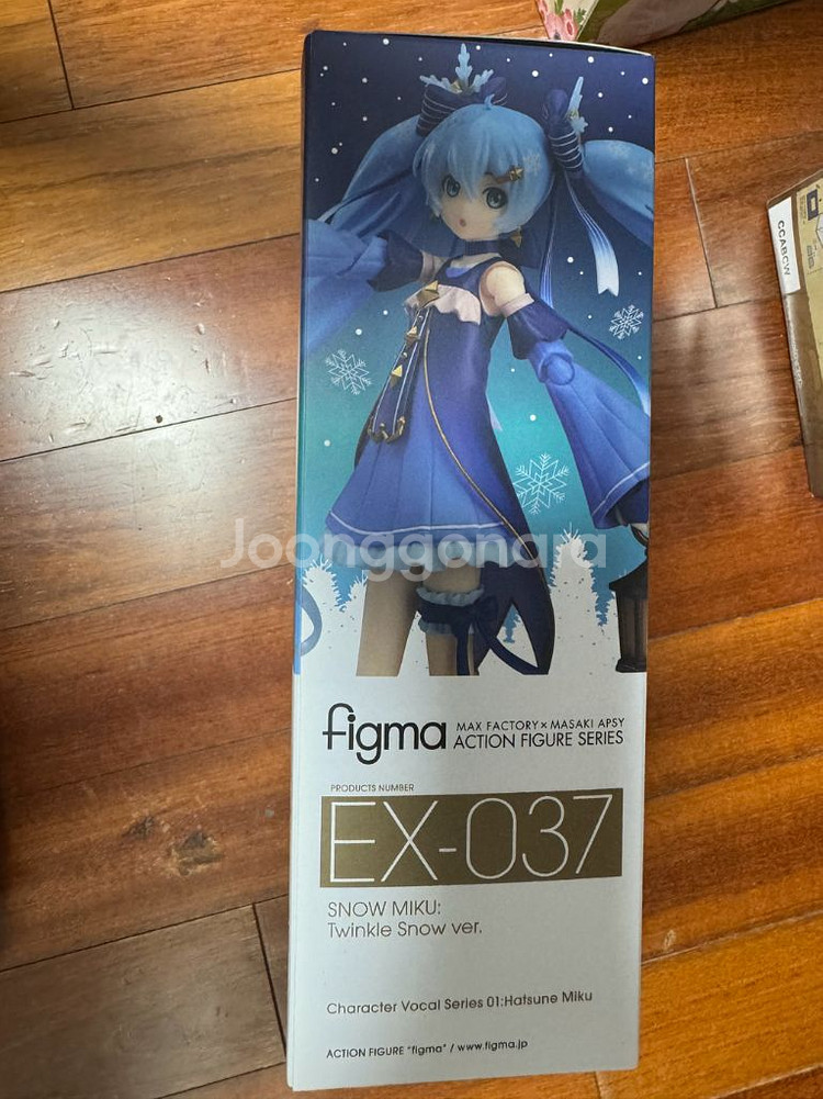 figma 하츠네미쿠 유키미쿠 피규어 미개봉--6