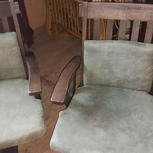원목 회전의자