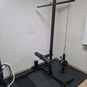 디오브 랫풀다운머신 케이블머신(거의새거)