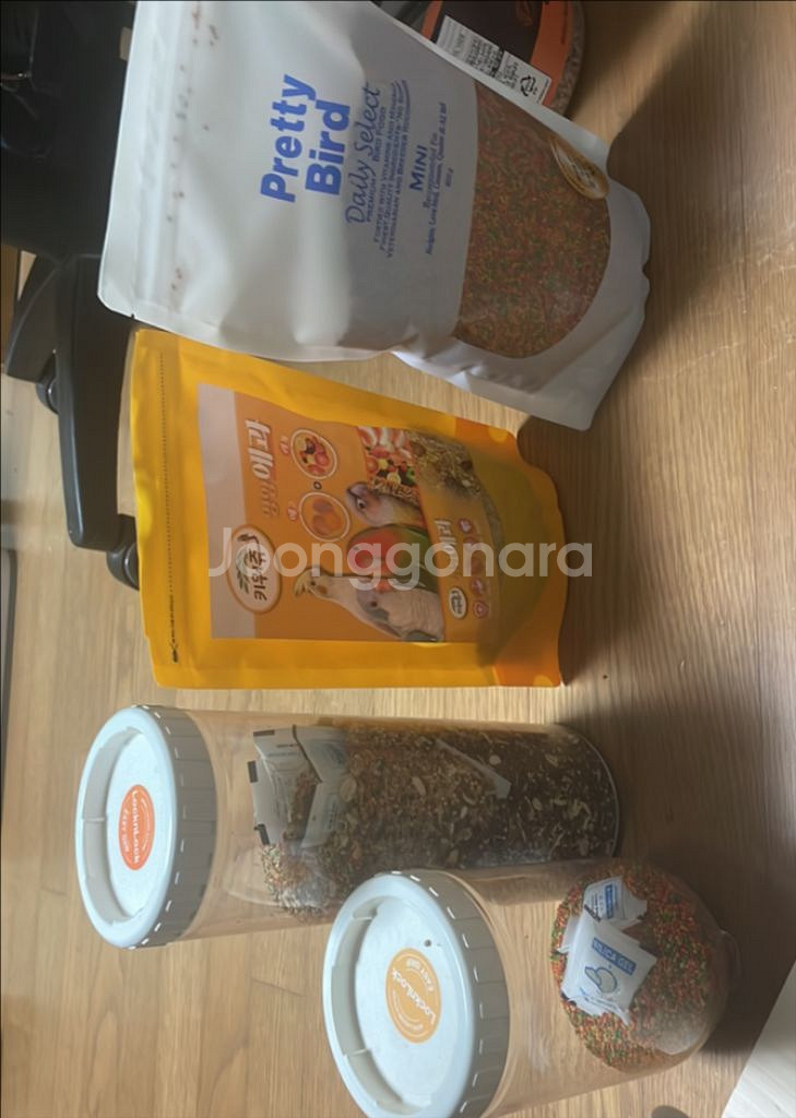 앵무새 새장+먹이+장난감+이동장등--5