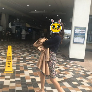 꽃무늬 플라워 H라인 스커트 55