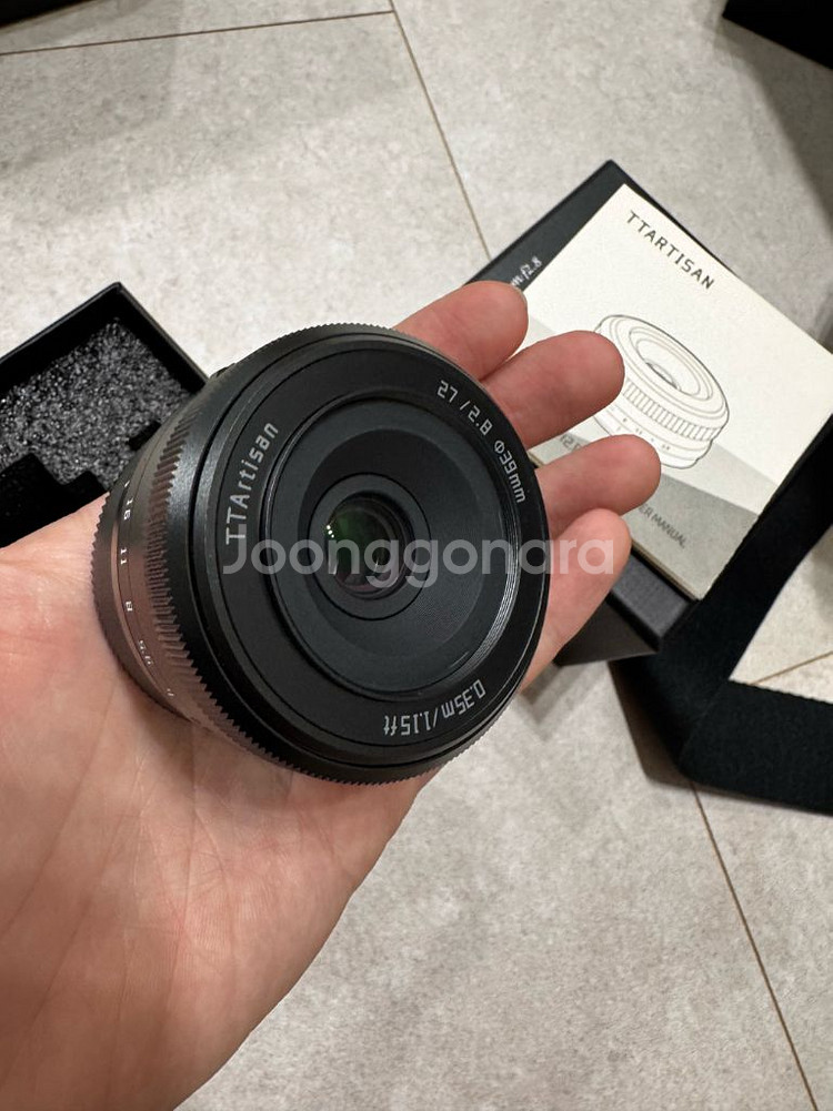 티티아티산 AF27mm f2.8 + jjc 사각후드--1