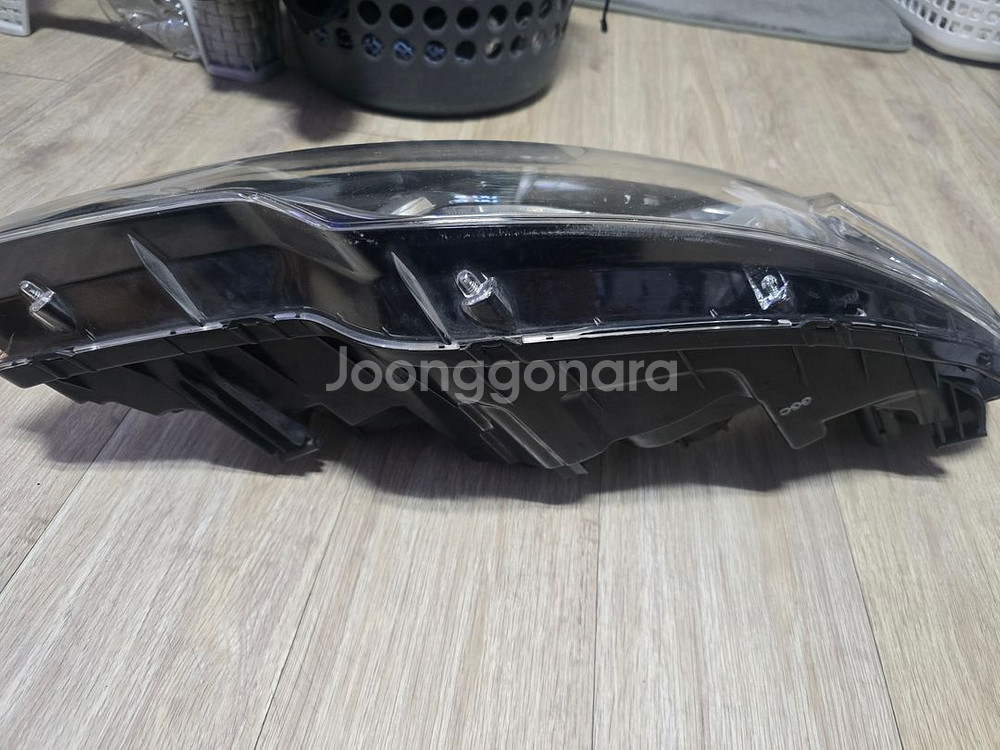 포르테쿱 순정 헤드라이트 전조등 한대분 판매합니다.--2