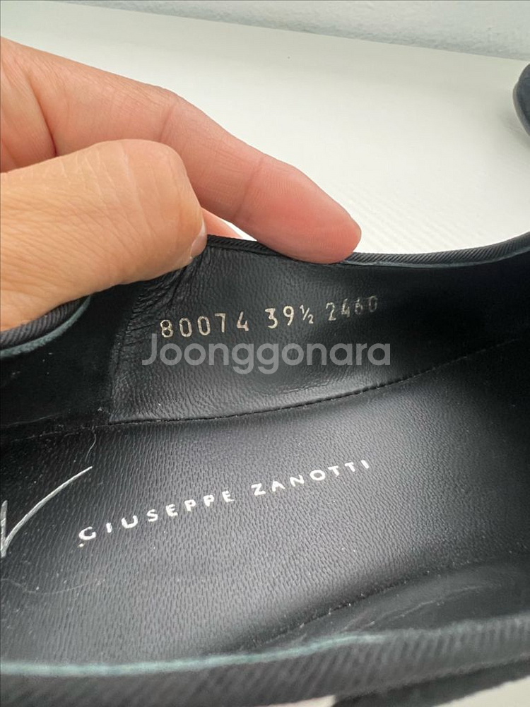 정품) 쥬세페자노티 스웨이드 로퍼 255--8
