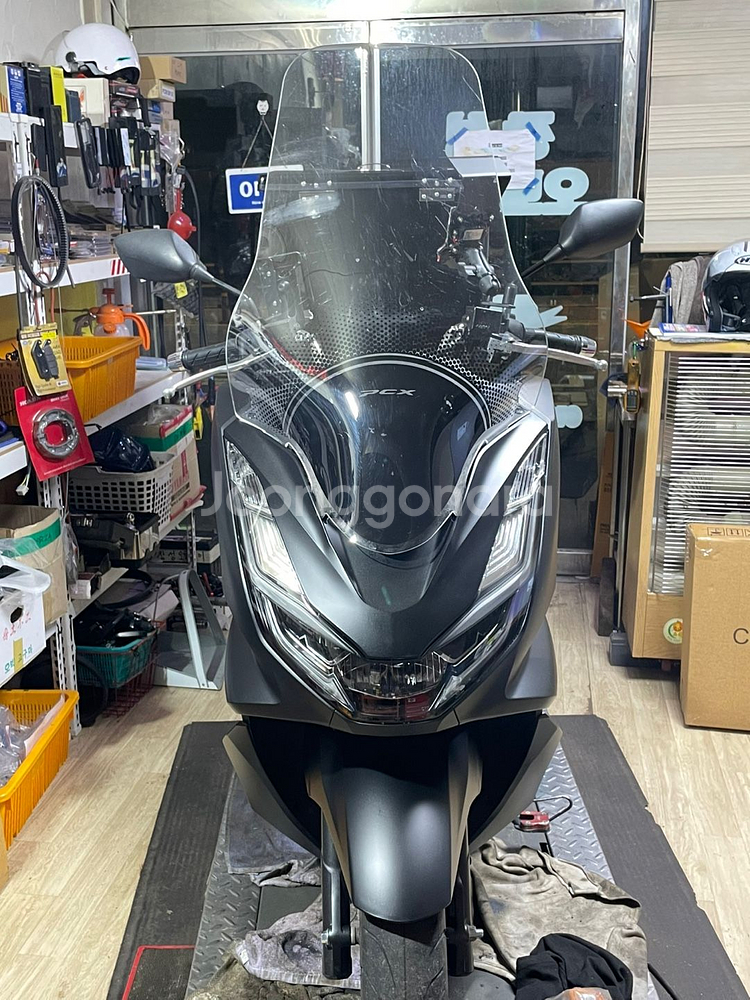 혼다 pcx125 24년식 3만8천--3