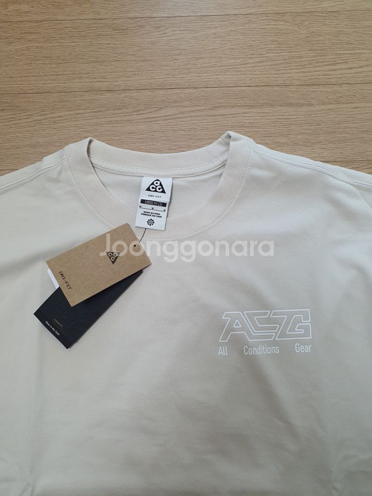 나이키 ACG 프린팅 긴팔티셔츠 루즈핏M사이즈(100정--6