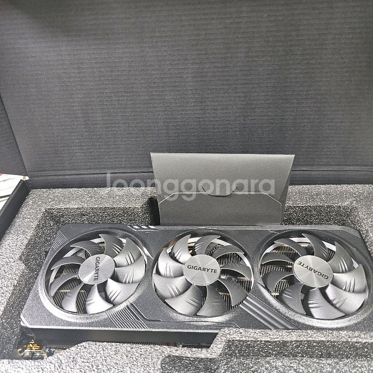 기가바이트 rtx 4070super 겜오씨 3팬 벤치o--3