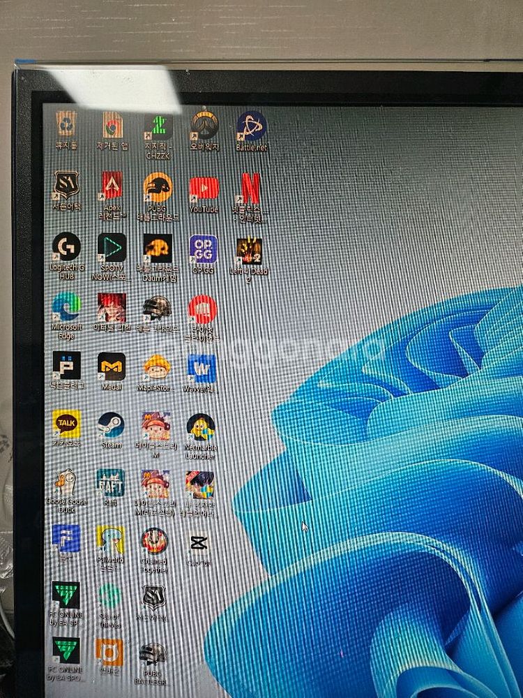 rtx4060ti 본체 벤큐240hz모니터 등등 포함값--2