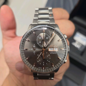 미도 커맨더 크로노그래프