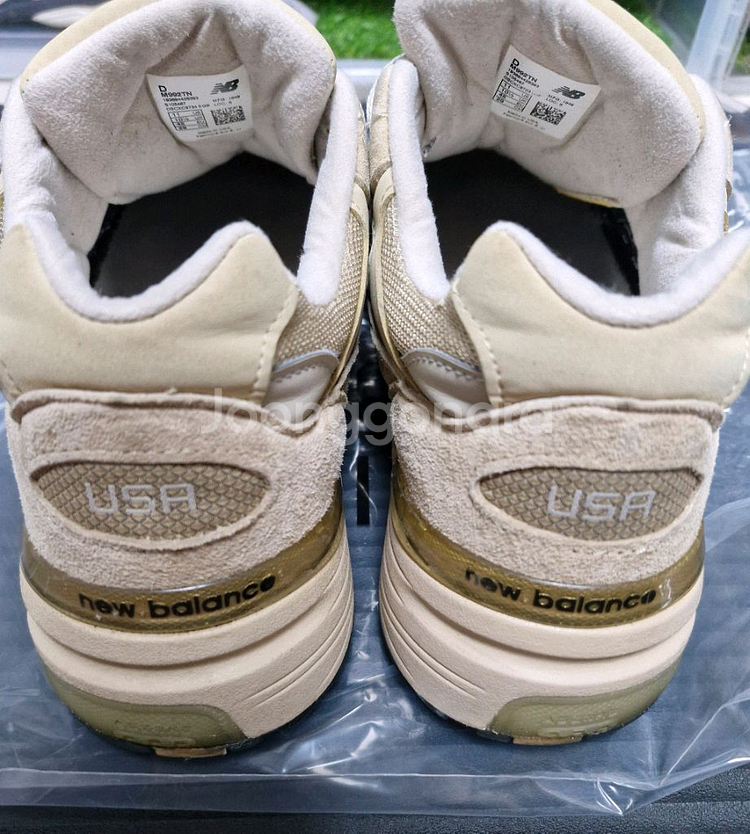 뉴발란스 992 탄--2