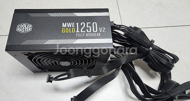 쿨러마스터 1250W V2 모듈러 파워 판매합니다--0
