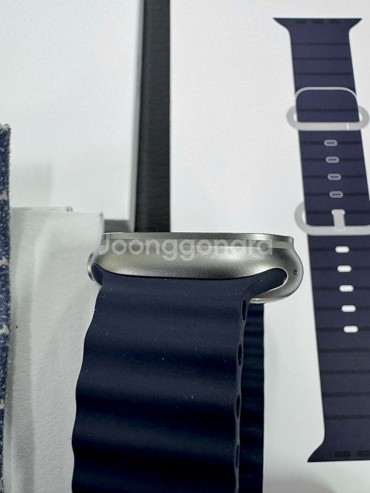 애플워치 울트라1 49mm 티타늄 새 것 상태 팝니다--8
