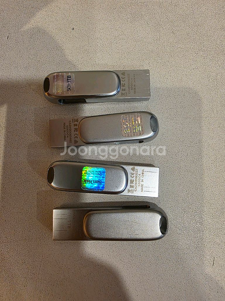 샌디스크 울트라 듀얼 1TB C type USB--0