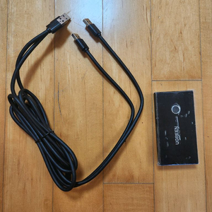 USB3.0 KVM 스위치 4포트 멀티허브