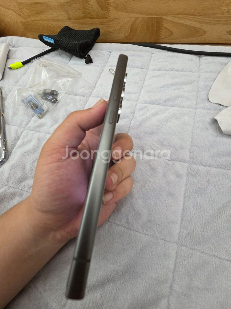 갤럭시S24울트라 512G 자급제 단독컬러--4