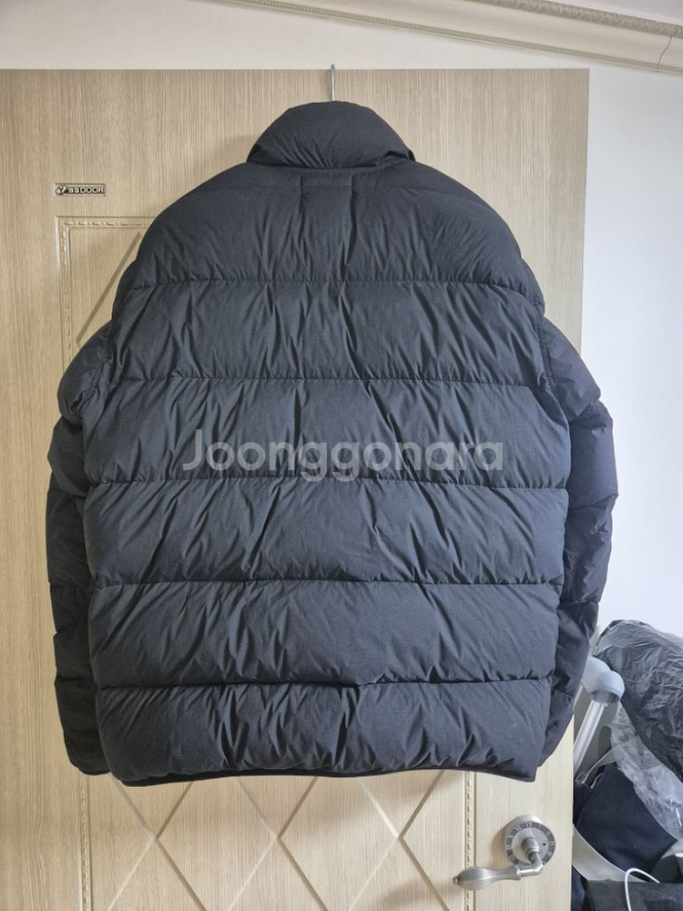 [정품] 스톤아일랜드/심리스 터널 패딩 블랙 최저가/s--1