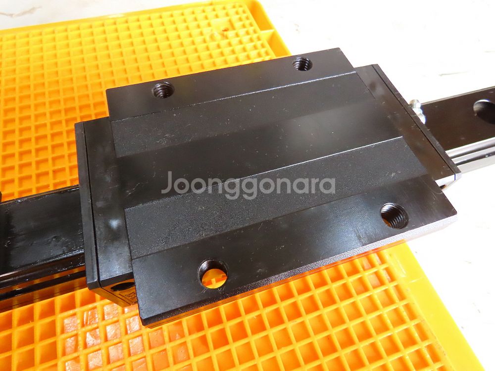 NSK H45 레일820 LM가이드 미사용품--4