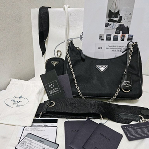 [새상품급] 프라다 리나일론 테수토 은장 체인 호보백
