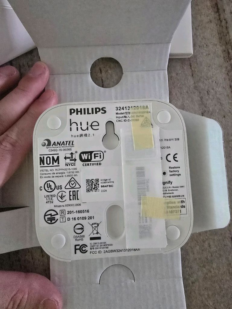 필립스 휴 브릿지 미사용품--2