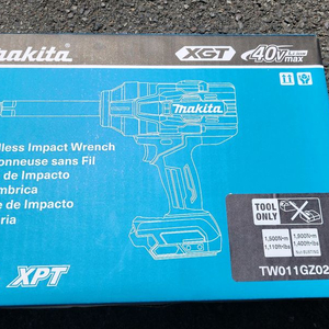 마끼다40V롱앤빌임팩렌치TW011GZ02본체일제새상품