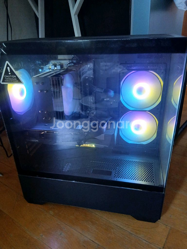 게이밍 컴퓨터 라이젠5600 rx7600--1