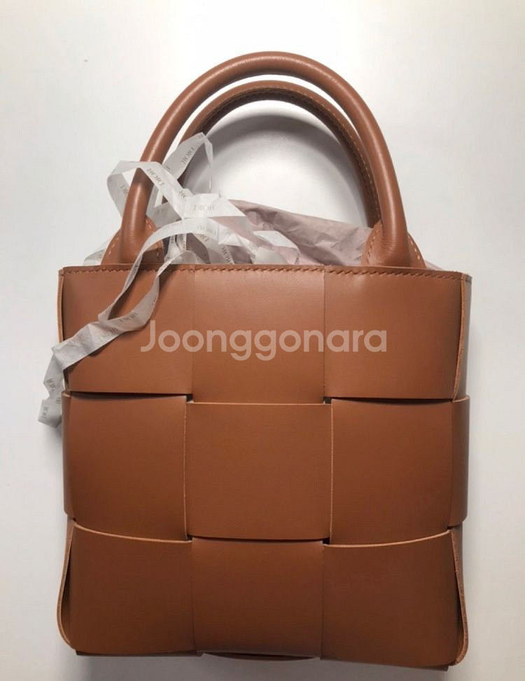 아이디어스 가죽 위빙 토트백 새상품--0