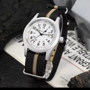 밀리타도 ml05 흰판 삽니다.