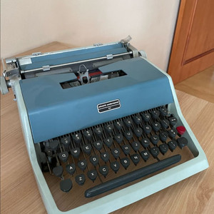 olivetti underwood 빈티지 타자기