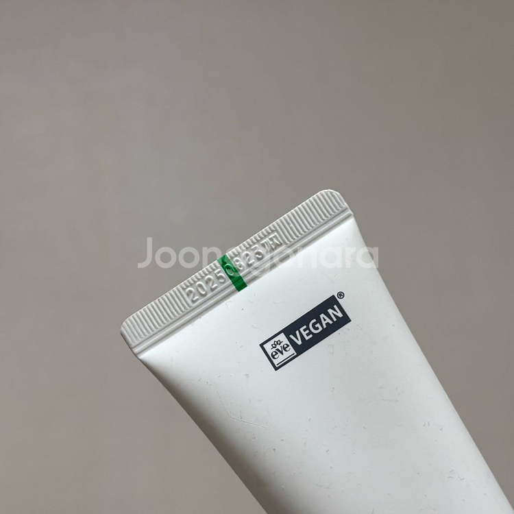 메이크프렘 인테카 수딩 크림--1