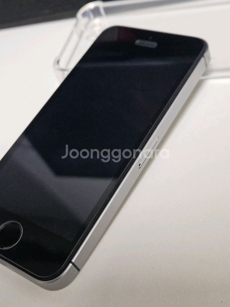 (새상품급)아이폰se1 순정 스그 128g 배터리100--3
