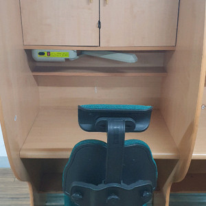 독서실 책상 및 의자