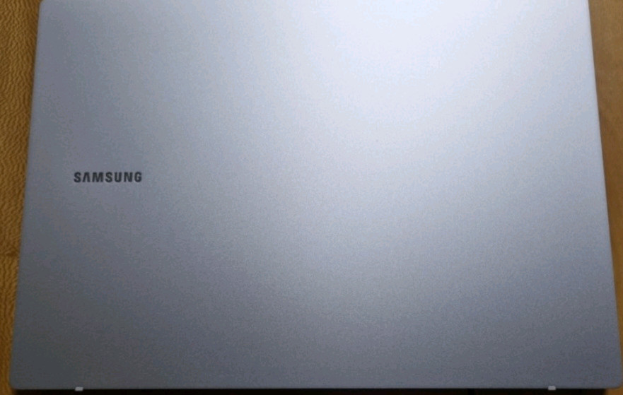 삼성 갤럭시 북3 Go 5G 판매합니다--2