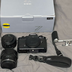 니콘 zfc블랙 16-50kit ,빌트록스 35.7렌즈