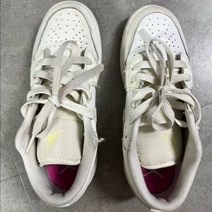 나이키 에어 조던 1 로우 키즈