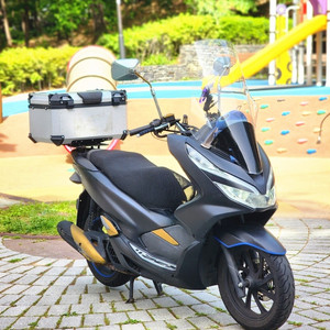 19년식 더뉴 PCX125 블랙 배달세팅 팝니다