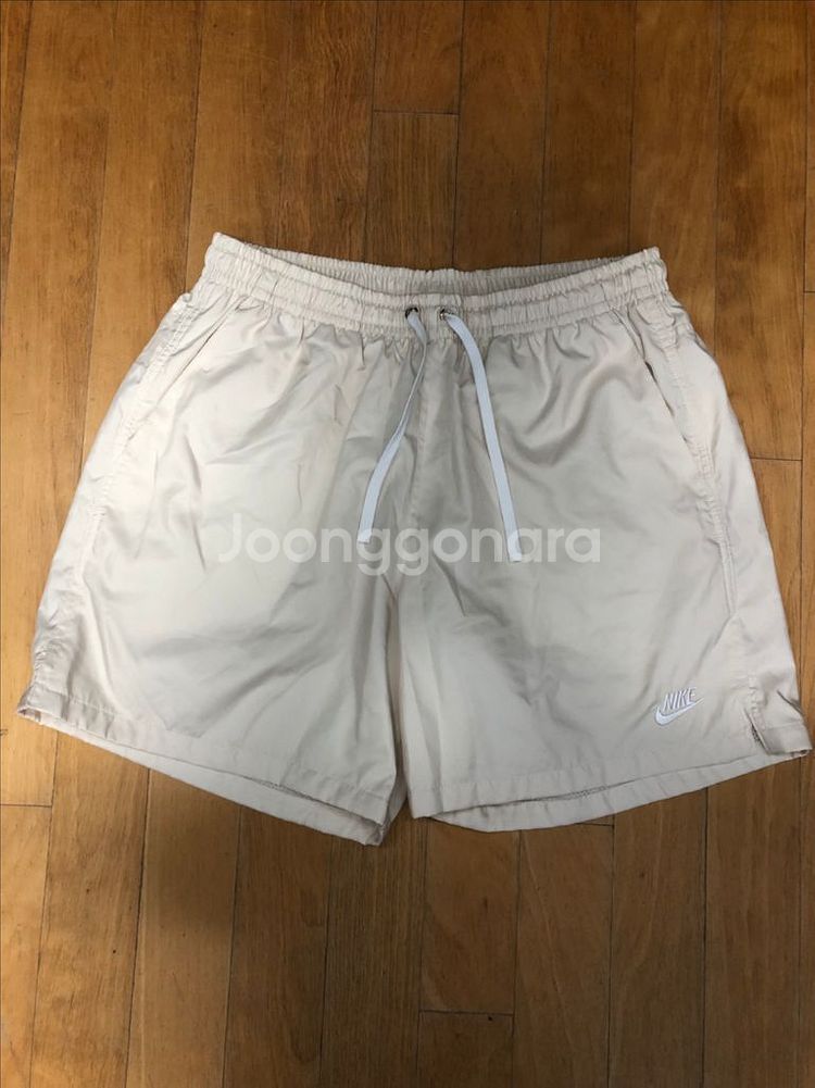 나이키 나일론 하프 팬츠 반바지 베이지 L--0