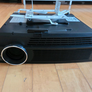 빔 프로젝터 LG BX401A