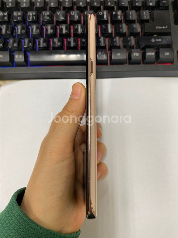 갤럭시S10 5G 골드 외관깔끔 256G 멍1개--4