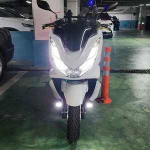 PCX 24년식