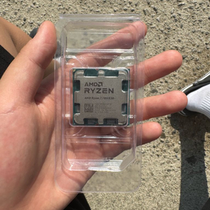 AMD Ryzen7 7800x3d 새상품