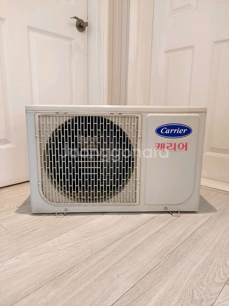 정품거의새거팔아요~ 17대 벽걸이 에어컨 케리어--2