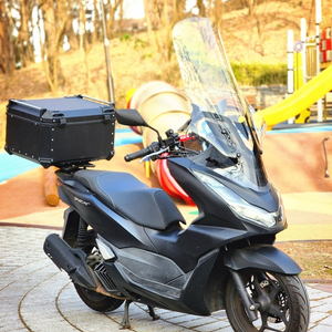 21년식 PCX125 ABS 배달세팅 1만4천 팝니다