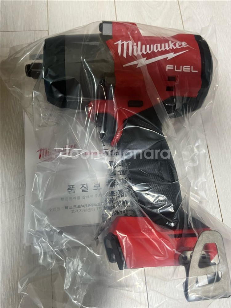 밀워키임팩렌치 M18 FHIW2F12 본체만--0