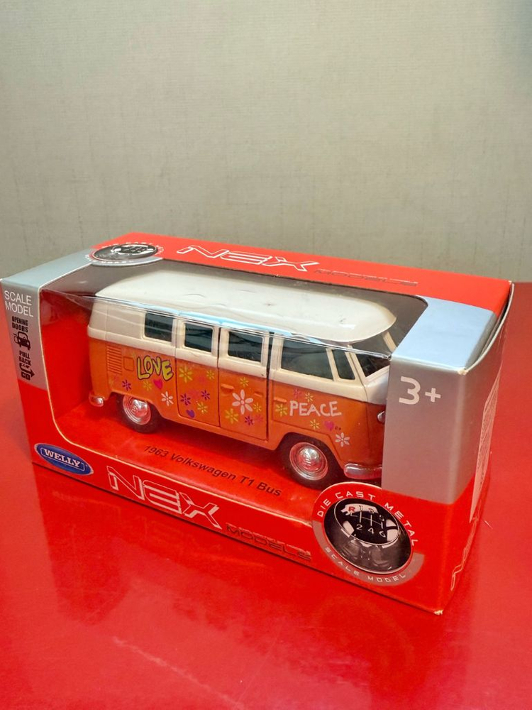 폭스바겐 마이크로버스 T1 미니어쳐 이미지