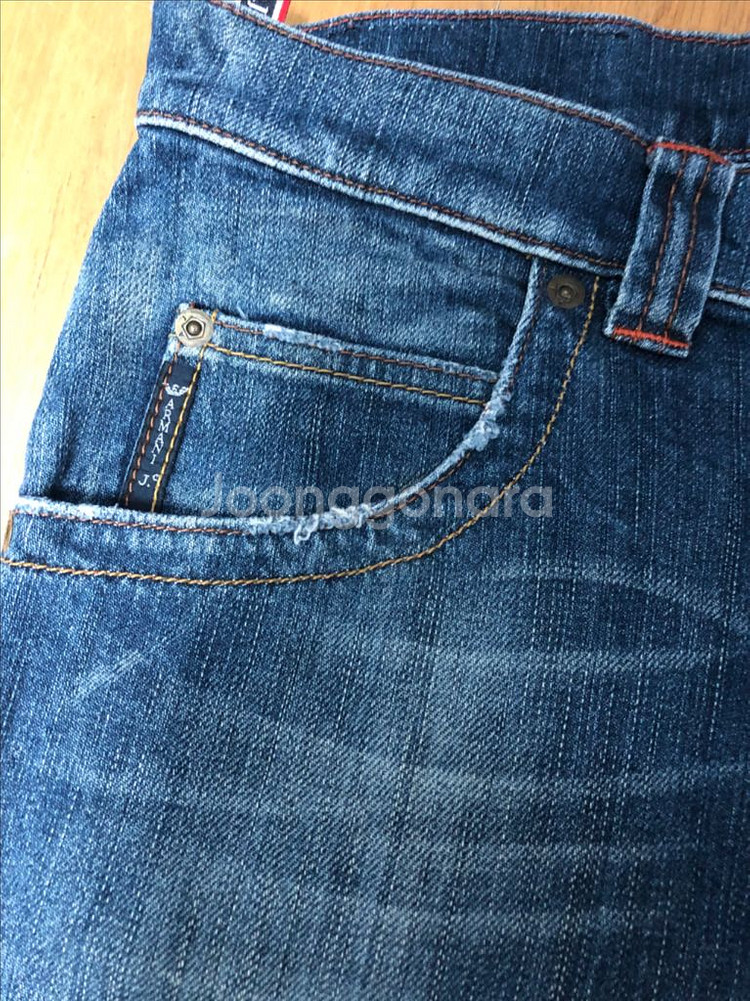 아르마니 009 빈티지 워싱 컴포트핏 데님팬츠 31--4