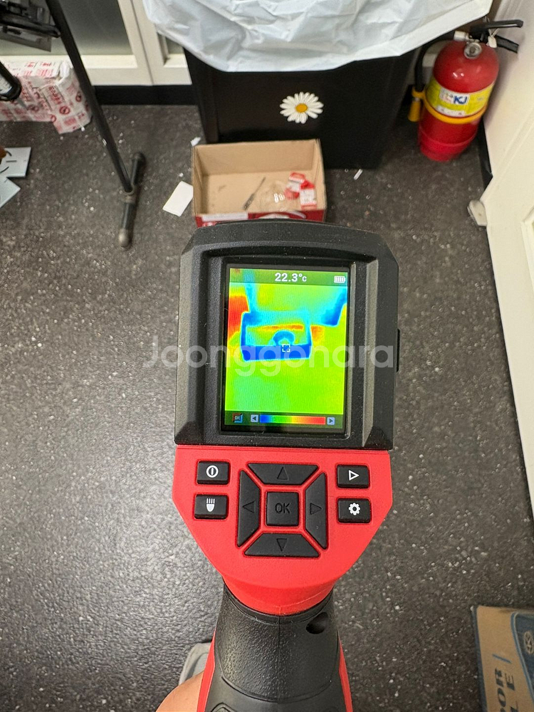 밀워키 열화상카메라 M12 TD-0B 12V배터리 포함--0